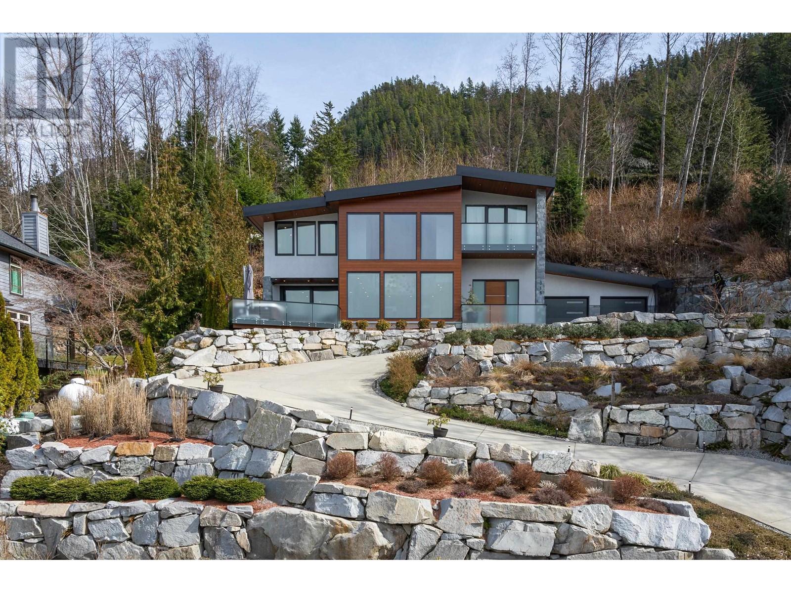 315 Furry Creek Drive, West Vancouver, British Columbia  V0N 3Z2 - Photo 37 - R2844064