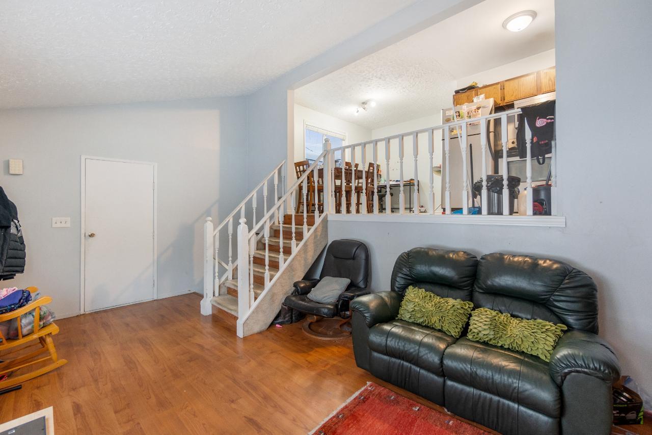 607 Christina Place, Castlegar, British Columbia  V1N 2K7 - Photo 6 - 2474674