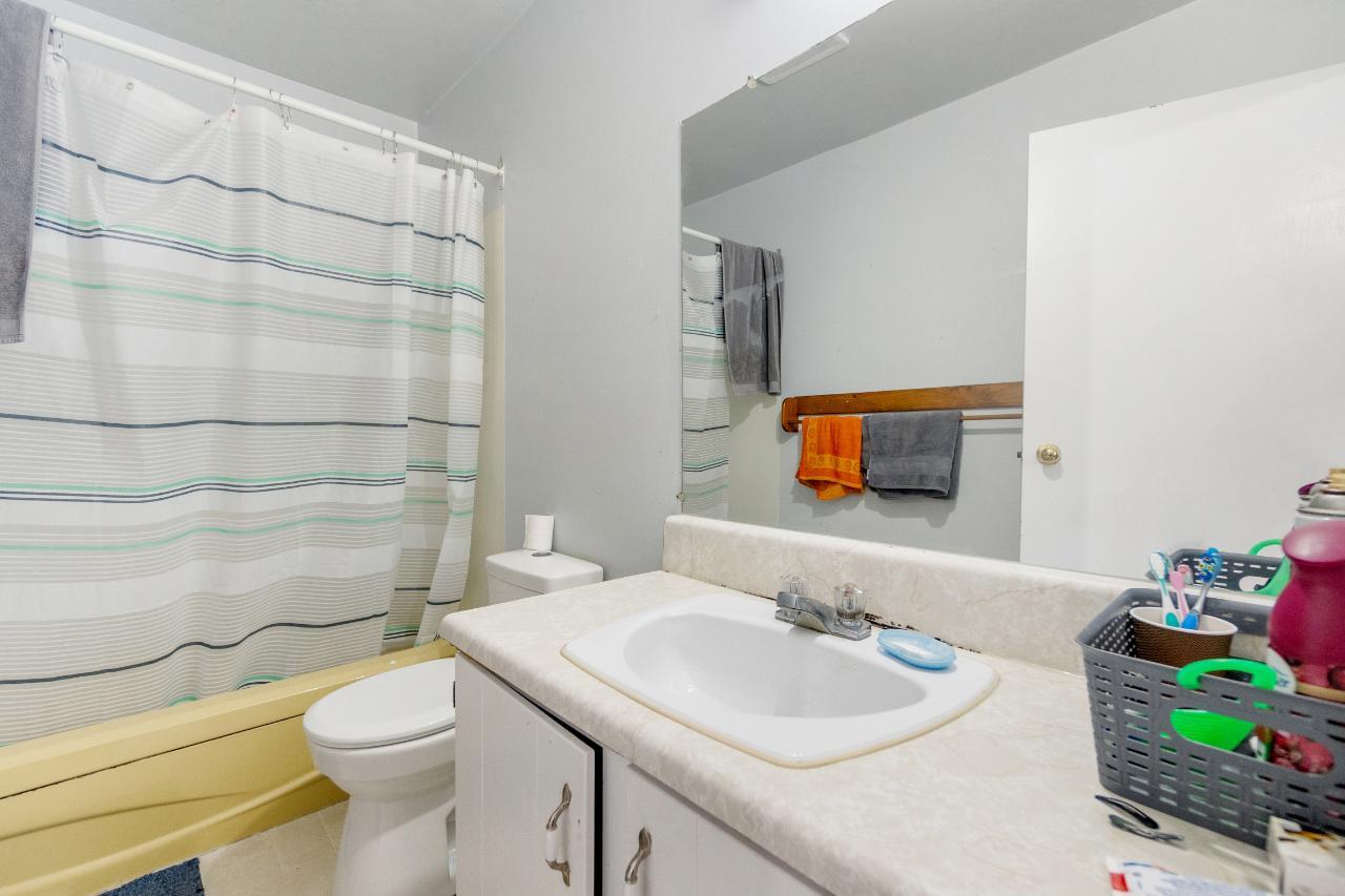 607 Christina Place, Castlegar, British Columbia  V1N 2K7 - Photo 16 - 2474674