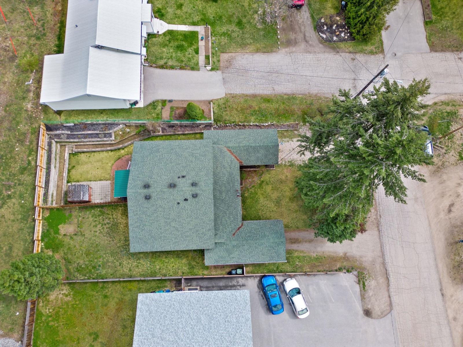 607 Christina Place, Castlegar, British Columbia  V1N 2K7 - Photo 4 - 2474674