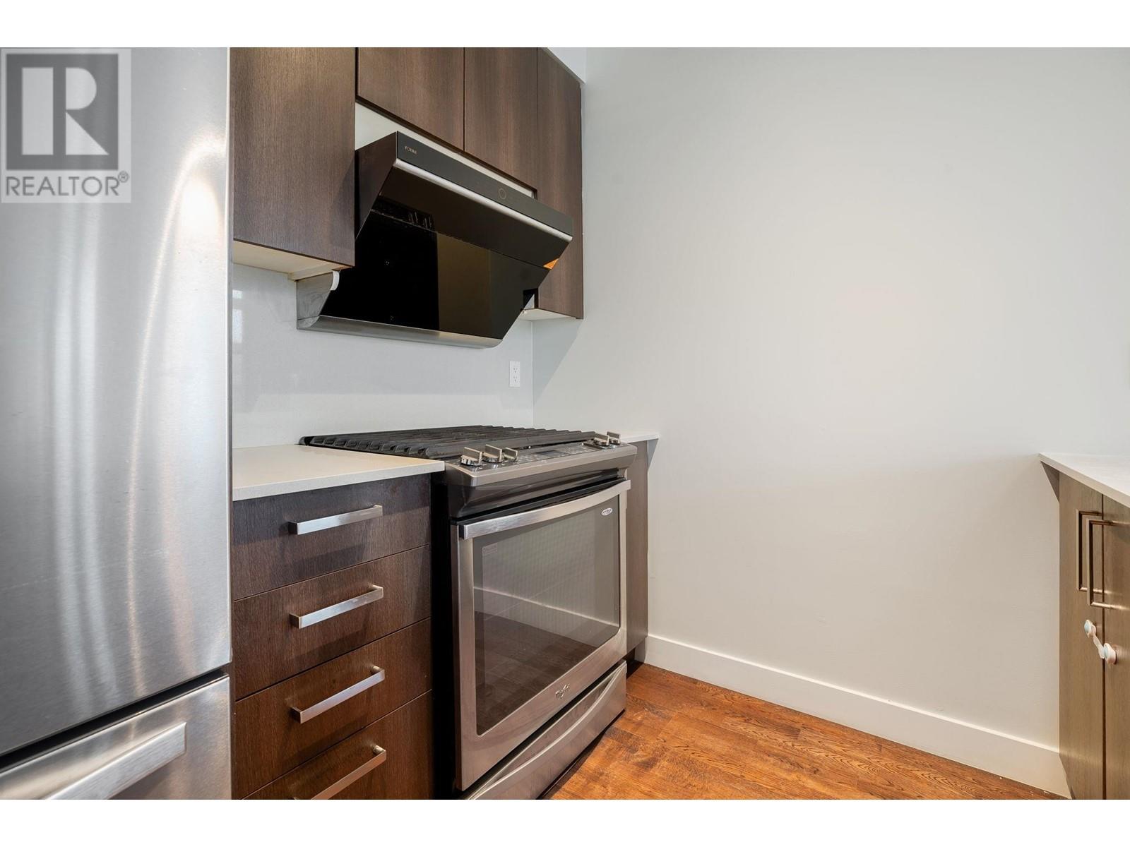 421 7058 14th Avenue, Burnaby, British Columbia  V3N 0E6 - Photo 10 - R2844203