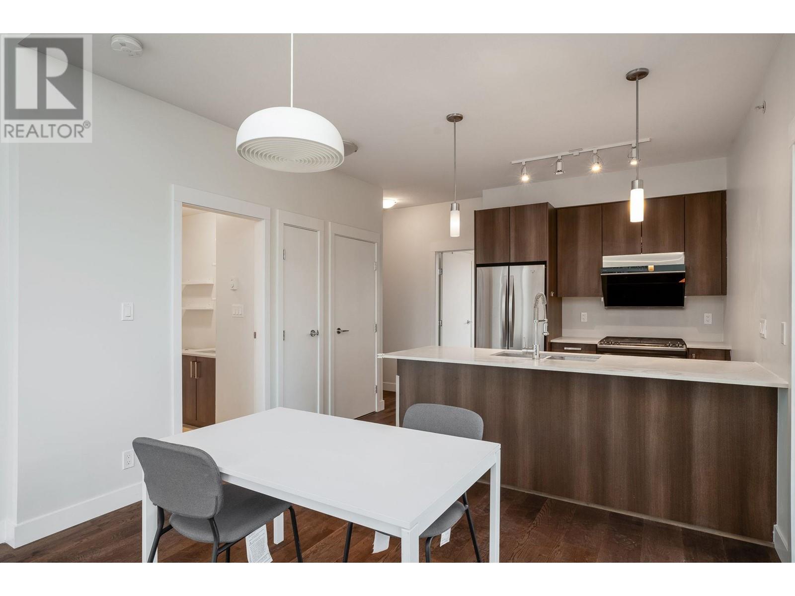 421 7058 14th Avenue, Burnaby, British Columbia  V3N 0E6 - Photo 8 - R2844203