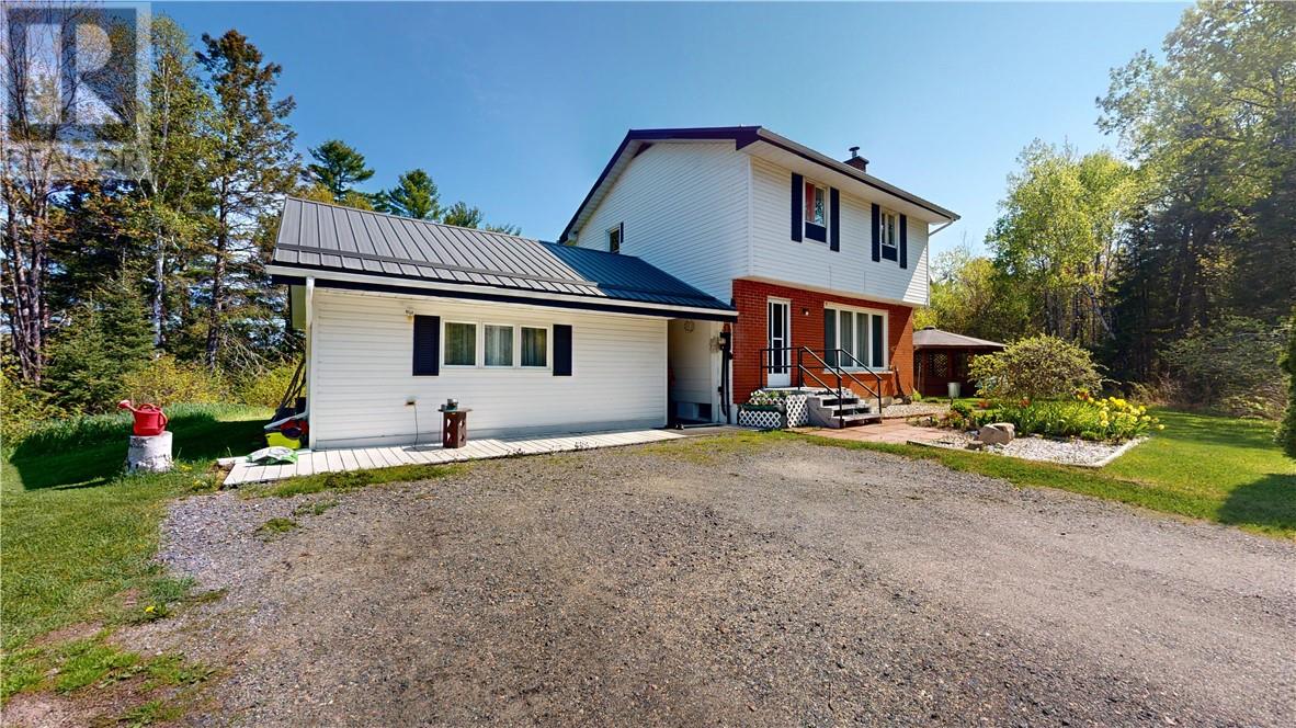 1013 Hopkins Hill Road, espanola, Ontario