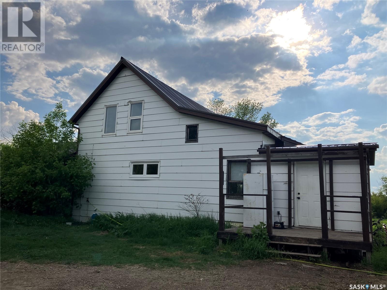 Prairie Acreage, willowdale rm no. 153, Saskatchewan
