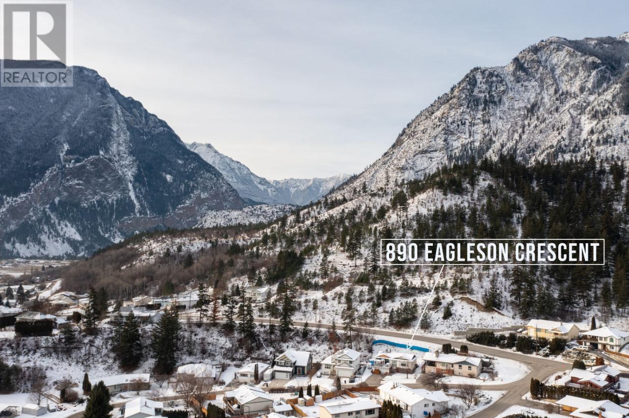 890 Eagleson Cres, Lillooet, British Columbia  V0K 1V0 - Photo 26 - 176427
