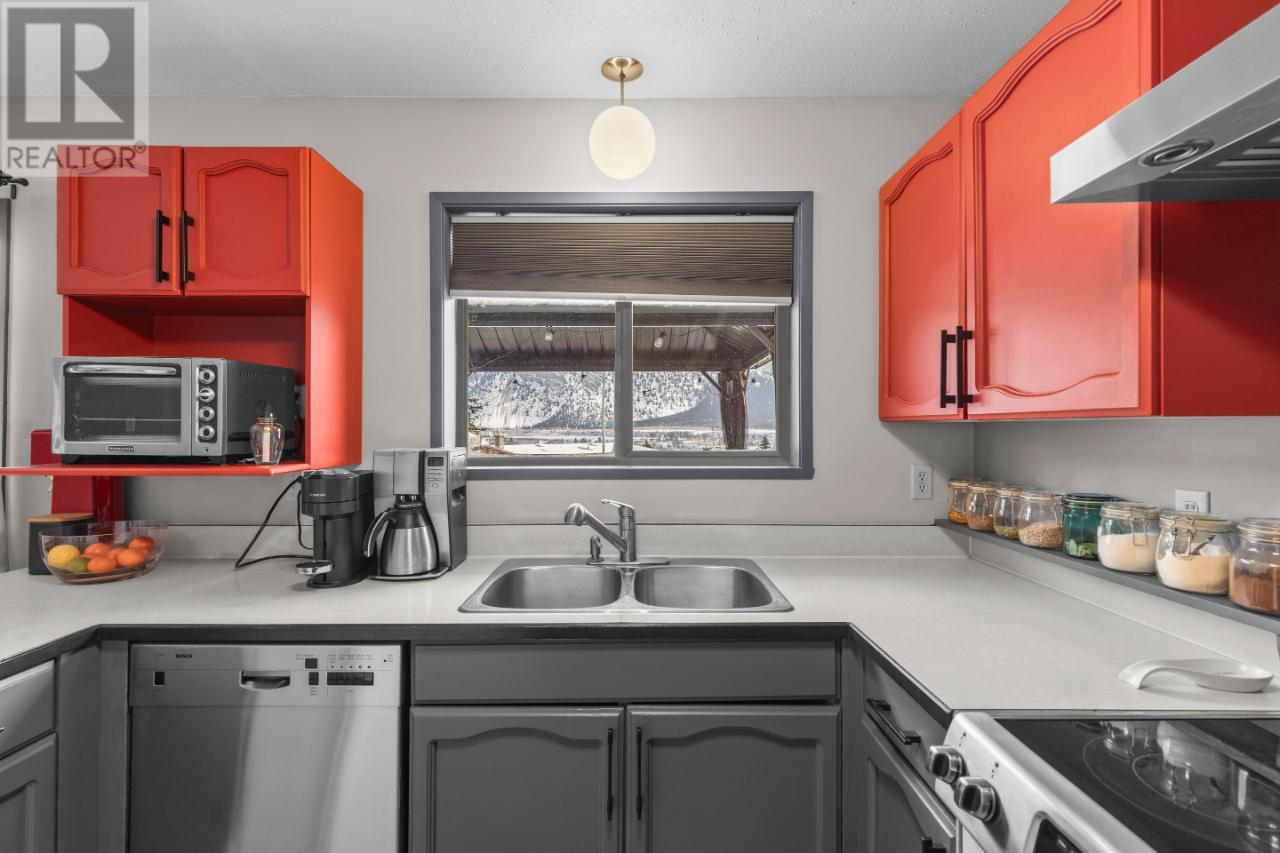 890 Eagleson Cres, Lillooet, British Columbia  V0K 1V0 - Photo 6 - 176427