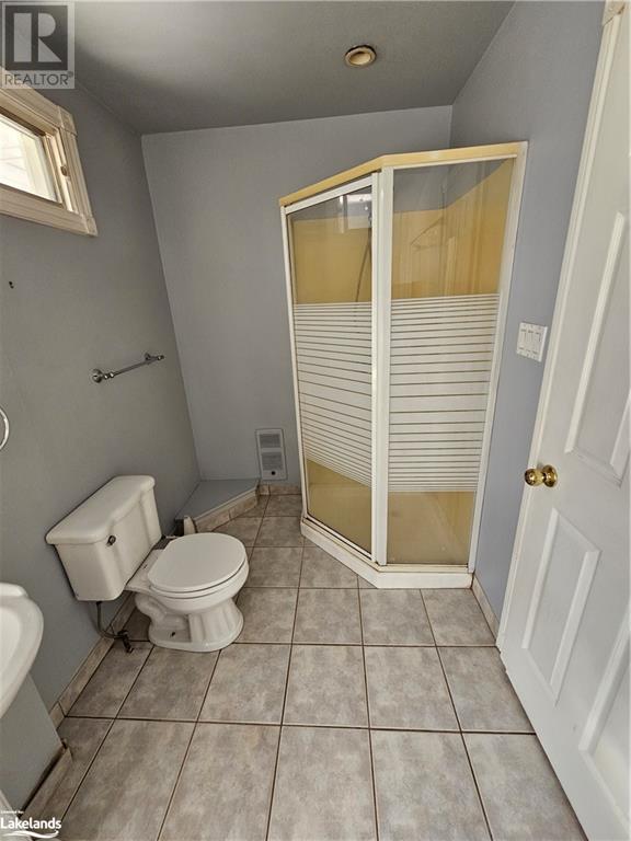 29 George Avenue, Wasaga Beach, Ontario  L9Z 2X9 - Photo 5 - 40524192