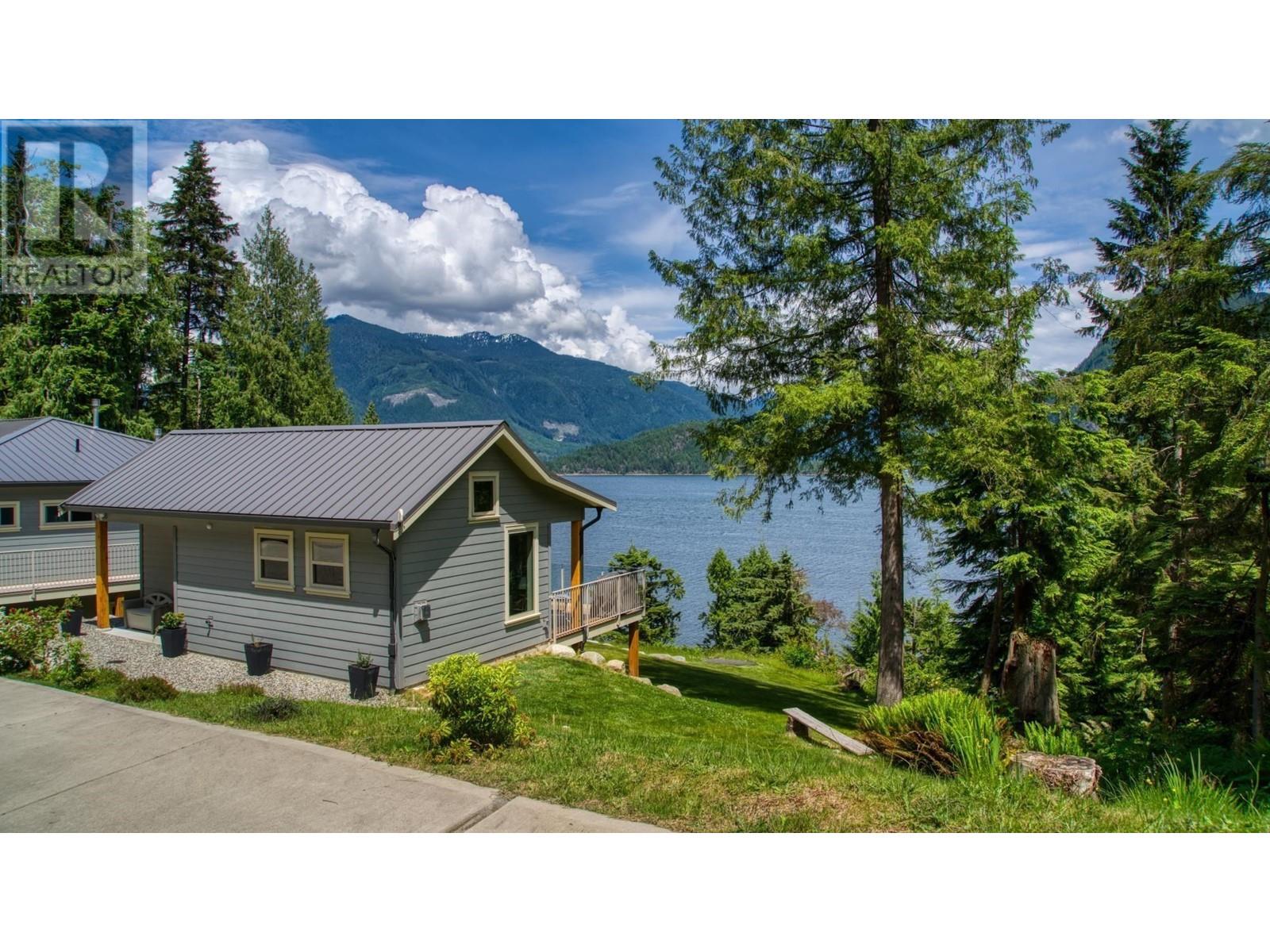 107 Witherby Road, Gibsons, British Columbia  V0N 1V6 - Photo 36 - R2844366