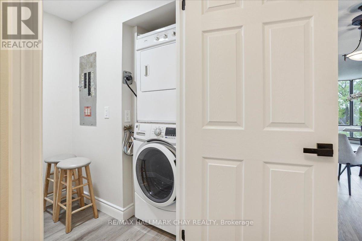 #106 -181 Collier St, Barrie, Ontario  L4M 5L6 - Photo 26 - S8023768