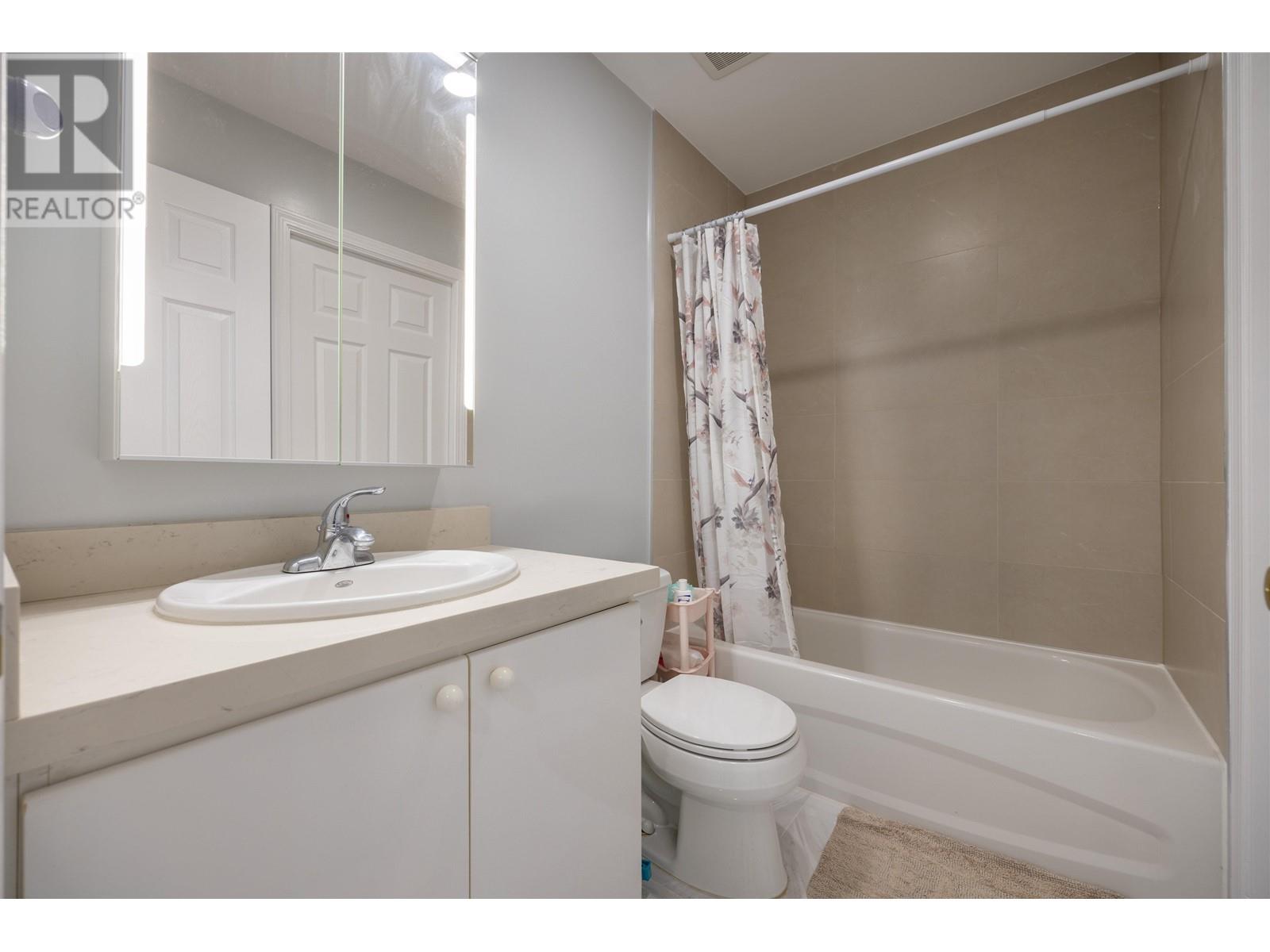 15 5880 Hampton Place, Vancouver, British Columbia  V6T 2E9 - Photo 25 - R2844416