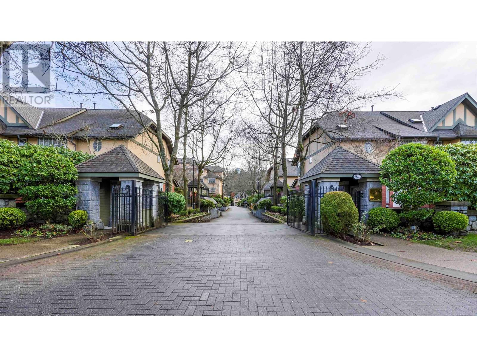 15 5880 Hampton Place, Vancouver, British Columbia  V6T 2E9 - Photo 3 - R2844416