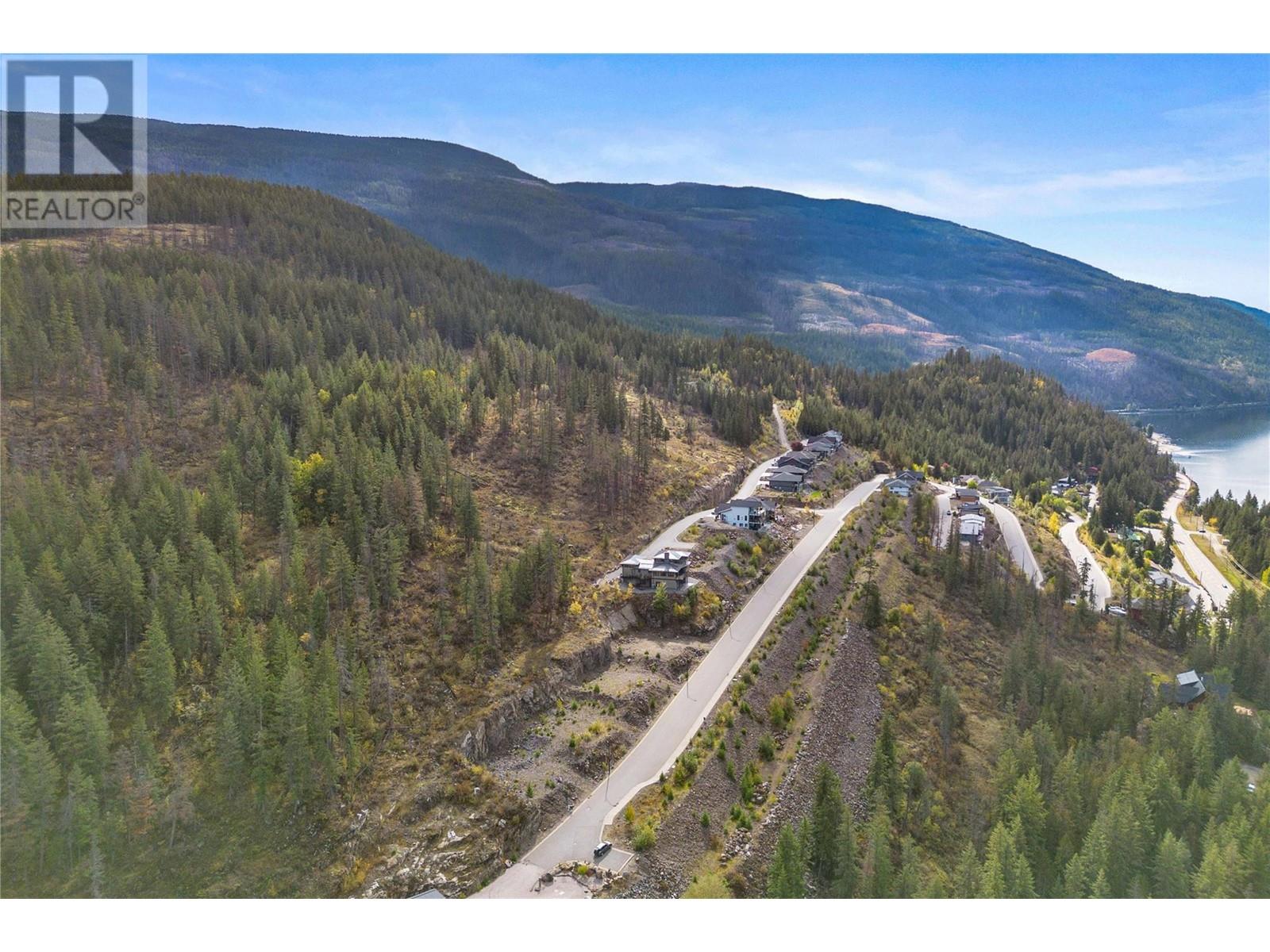 283 Bayview Drive Sicamous