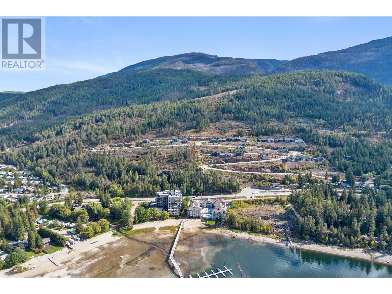 283 Bayview Drive Sicamous