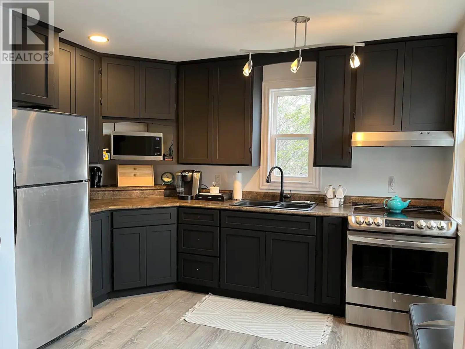 Property at 1 Wood's Road image 3