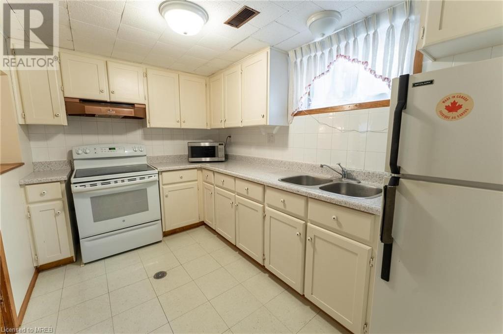 15 Joy Court Unit# Bsmt, Hamilton, Ontario  L8K 5R7 - Photo 8 - 40533797