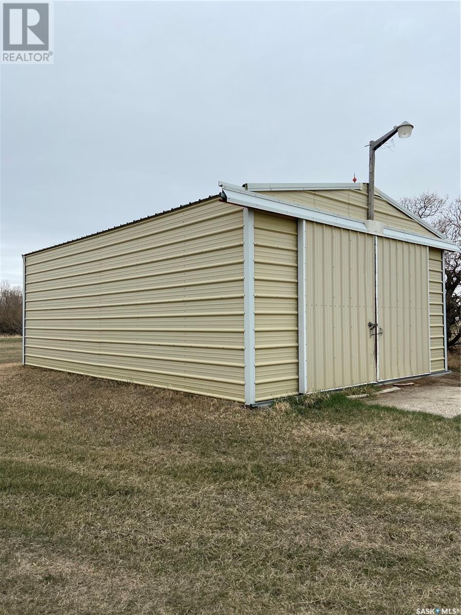 Bender Acreage, Loreburn Rm No. 254, Saskatchewan  S0H 2S0 - Photo 24 - SK956722