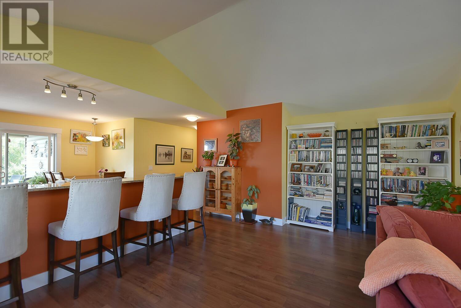 6271 Apollo Road, Sechelt, British Columbia  V7Z 0N7 - Photo 11 - R2844657