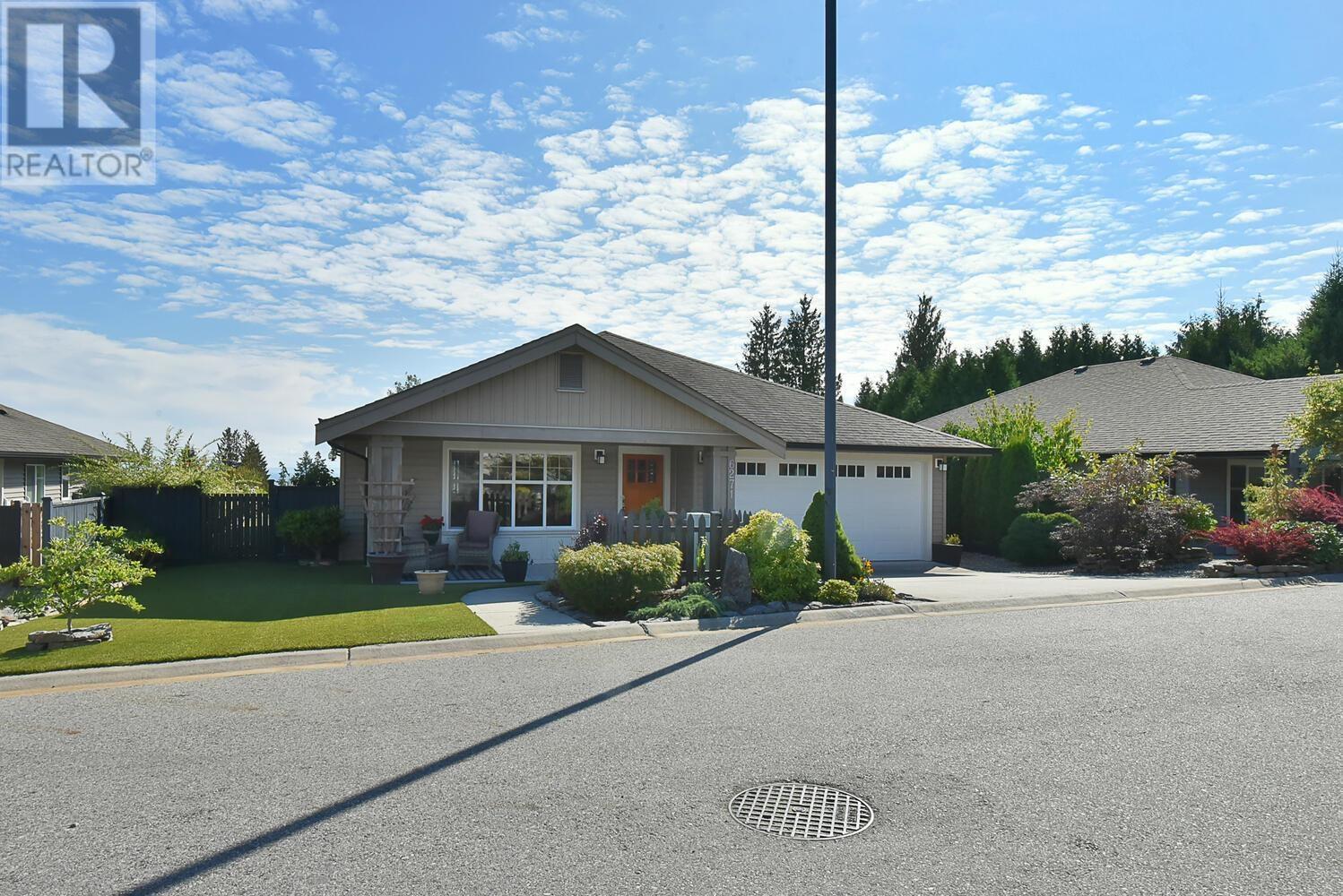 6271 Apollo Road, Sechelt, British Columbia  V7Z 0N7 - Photo 32 - R2844657