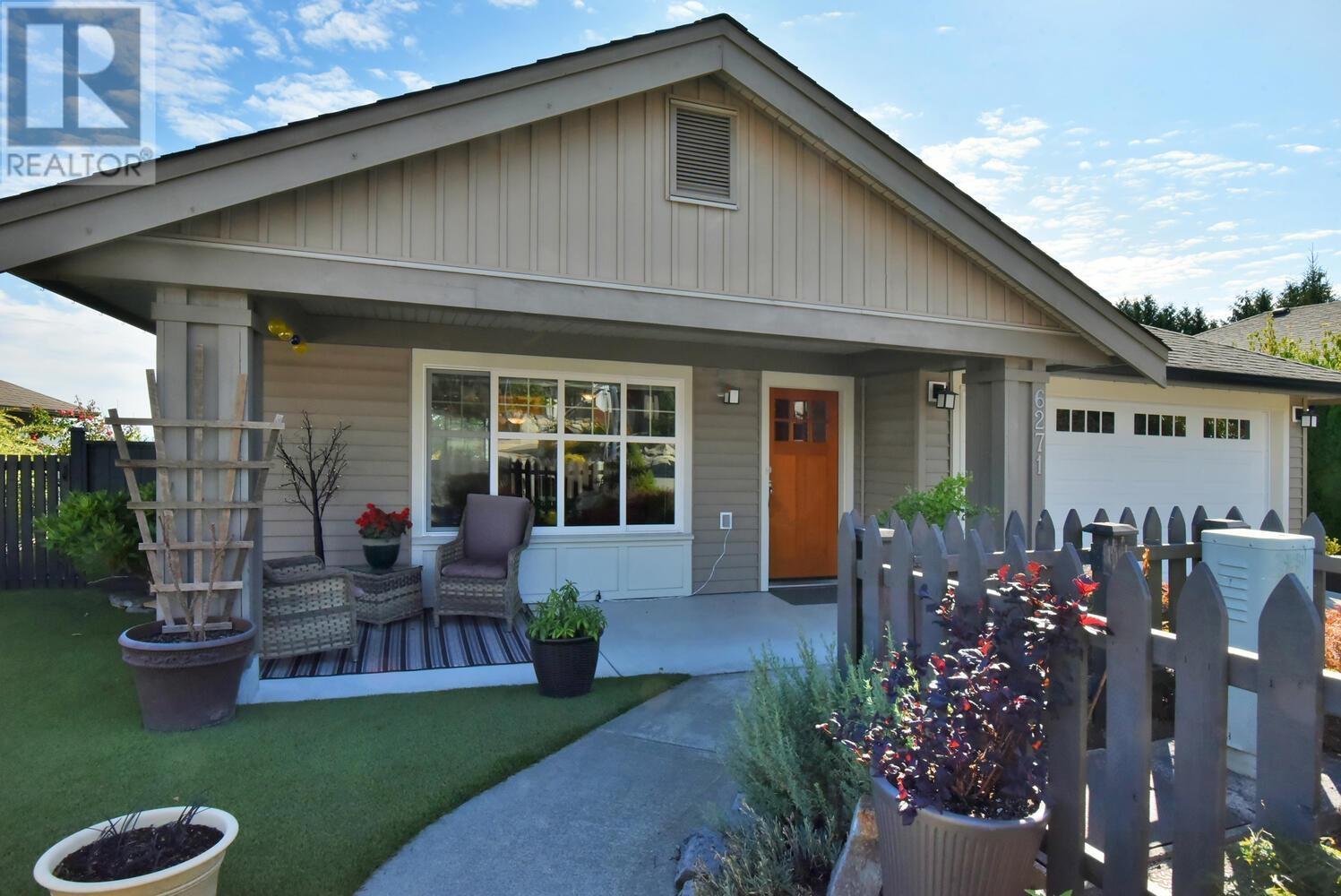 6271 Apollo Road, Sechelt, British Columbia  V7Z 0N7 - Photo 4 - R2844657