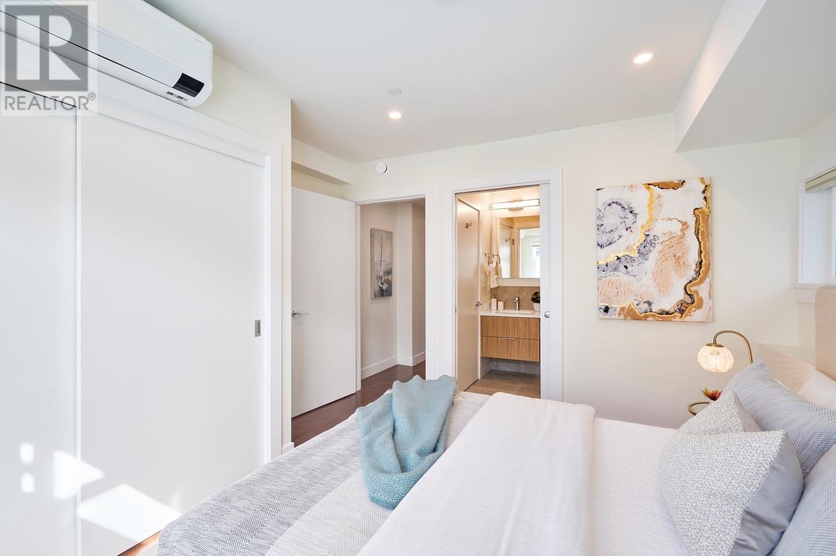 1 3536 Point Grey Road, Vancouver, British Columbia  V6R 1A8 - Photo 14 - R2833314