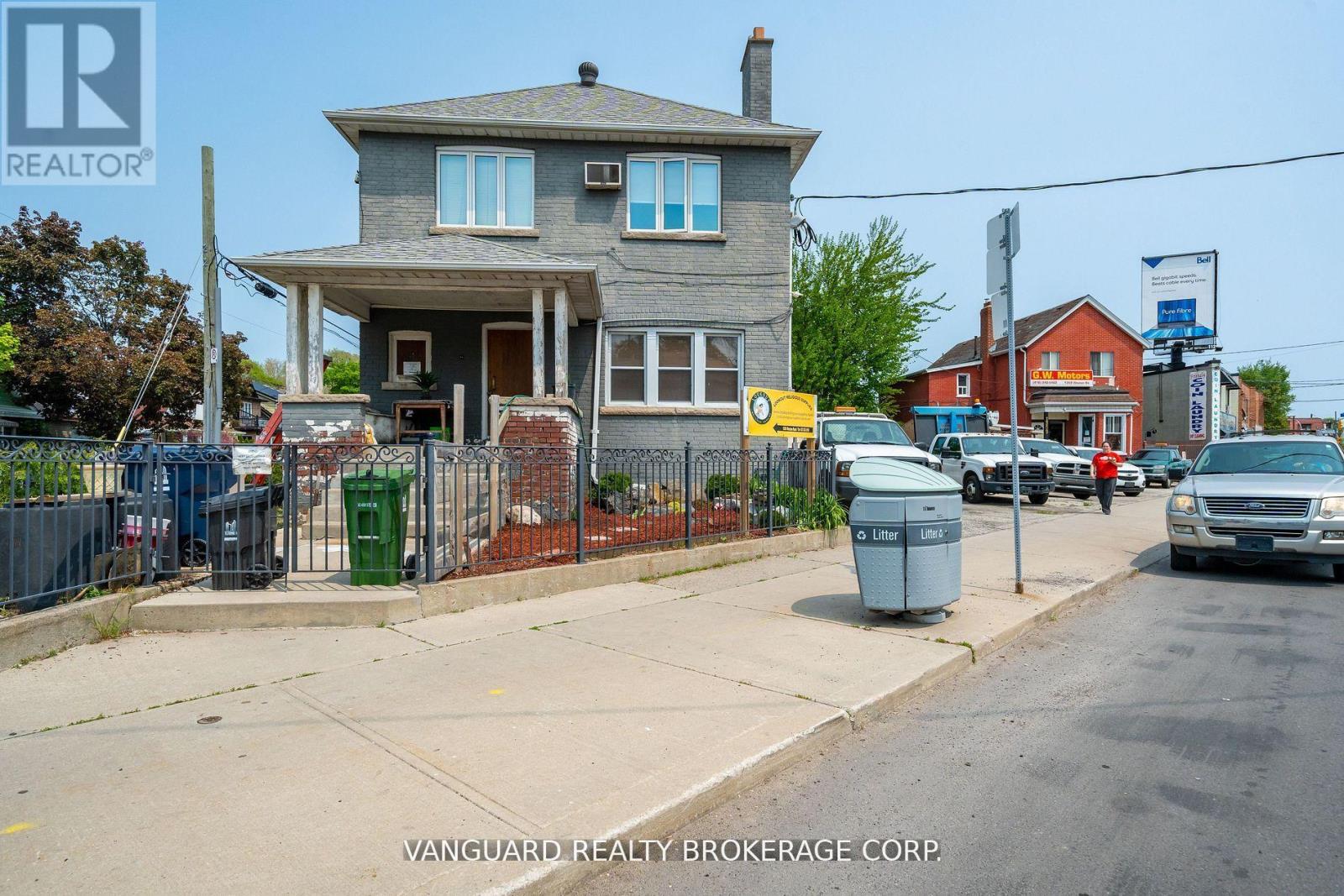 1365 Weston Road, Toronto, Ontario  M6M 4R9 - Photo 7 - W8028414