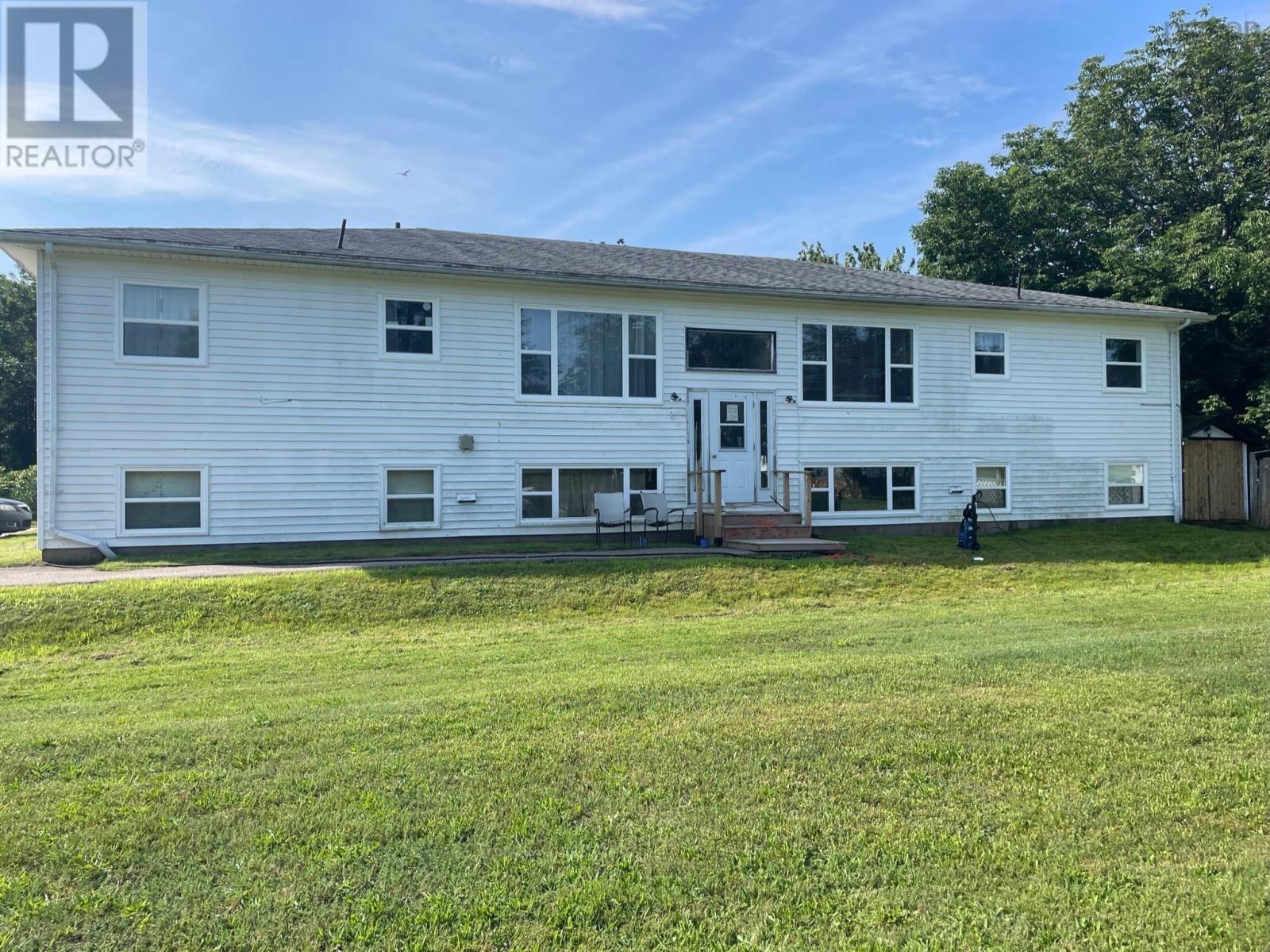 59 First Avenue, Digby, Nova Scotia  B0V 1A0 - Photo 1 - 202315874