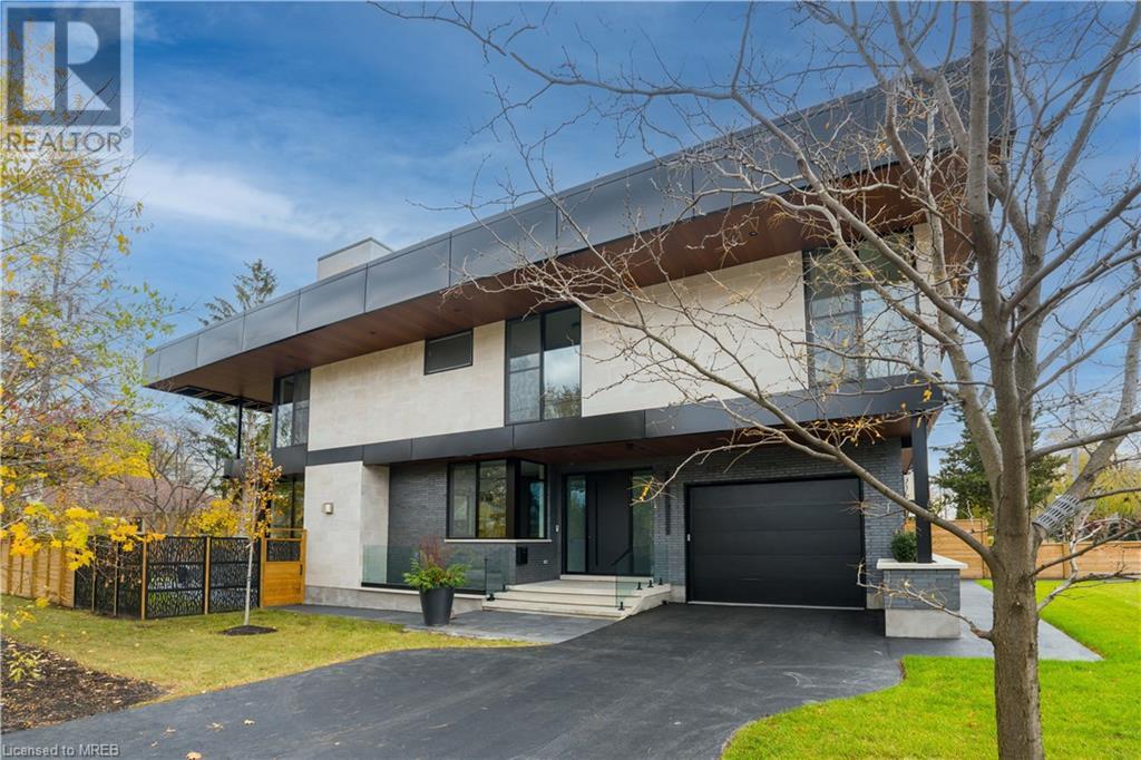 21 Tyre Avenue, Toronto, Ontario  M9A 1C7 - Photo 2 - 40533816