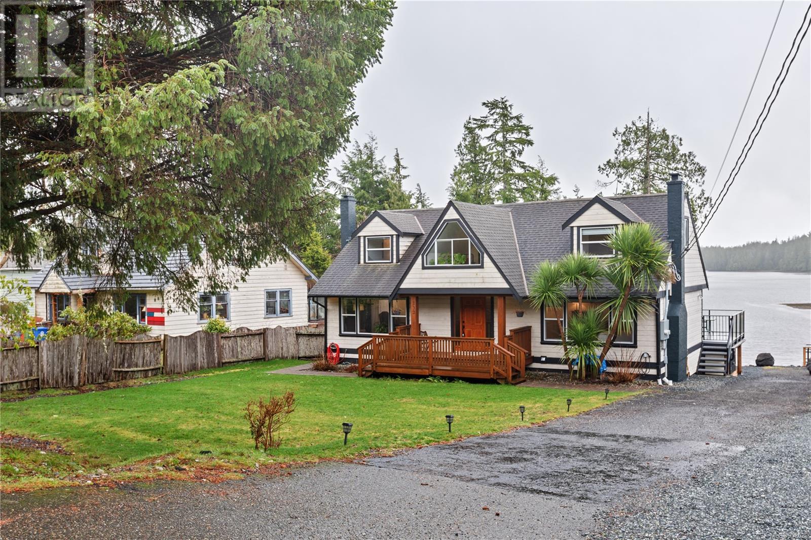 232 Albion Cres, Ucluelet, British Columbia  V0R 3A0 - Photo 4 - 952026