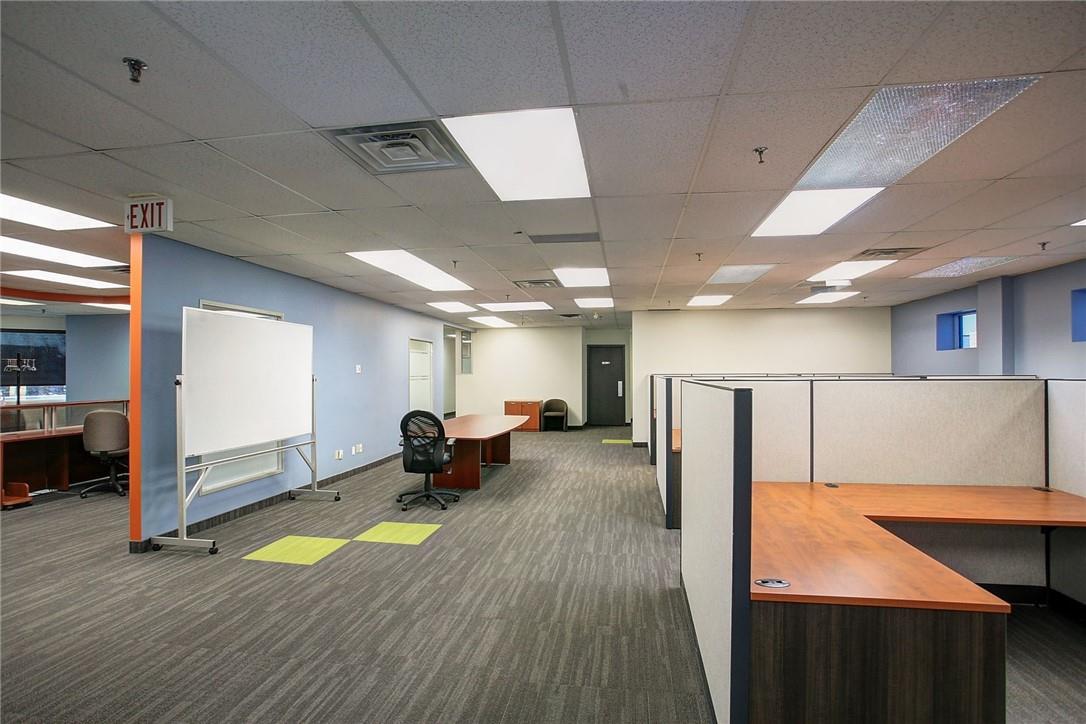 2150 Winston Park Drive, Unit #200/14, Oakville, Ontario  L6H 5W1 - Photo 8 - H4184183