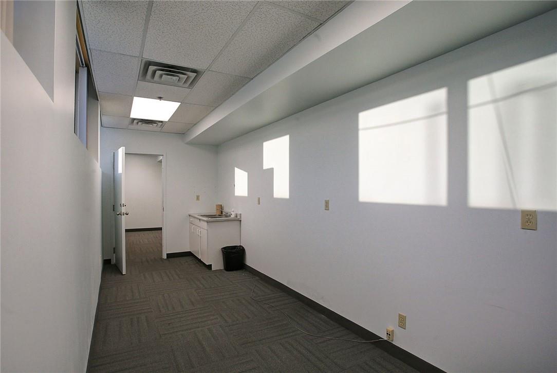 2150 Winston Park Drive, Unit #204, Oakville, Ontario  L6H 5W1 - Photo 7 - H4184185
