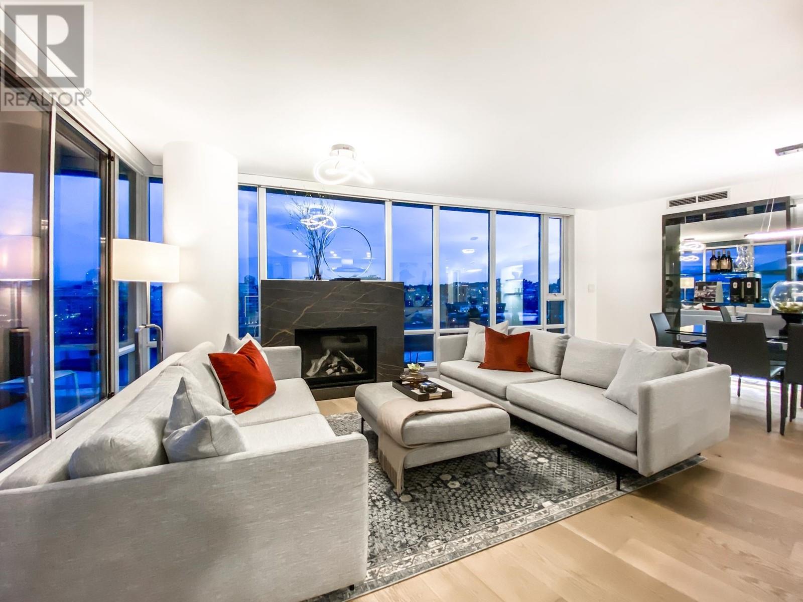1201 8 Smithe Mews, Vancouver, British Columbia  V6B 0A5 - Photo 2 - R2844946