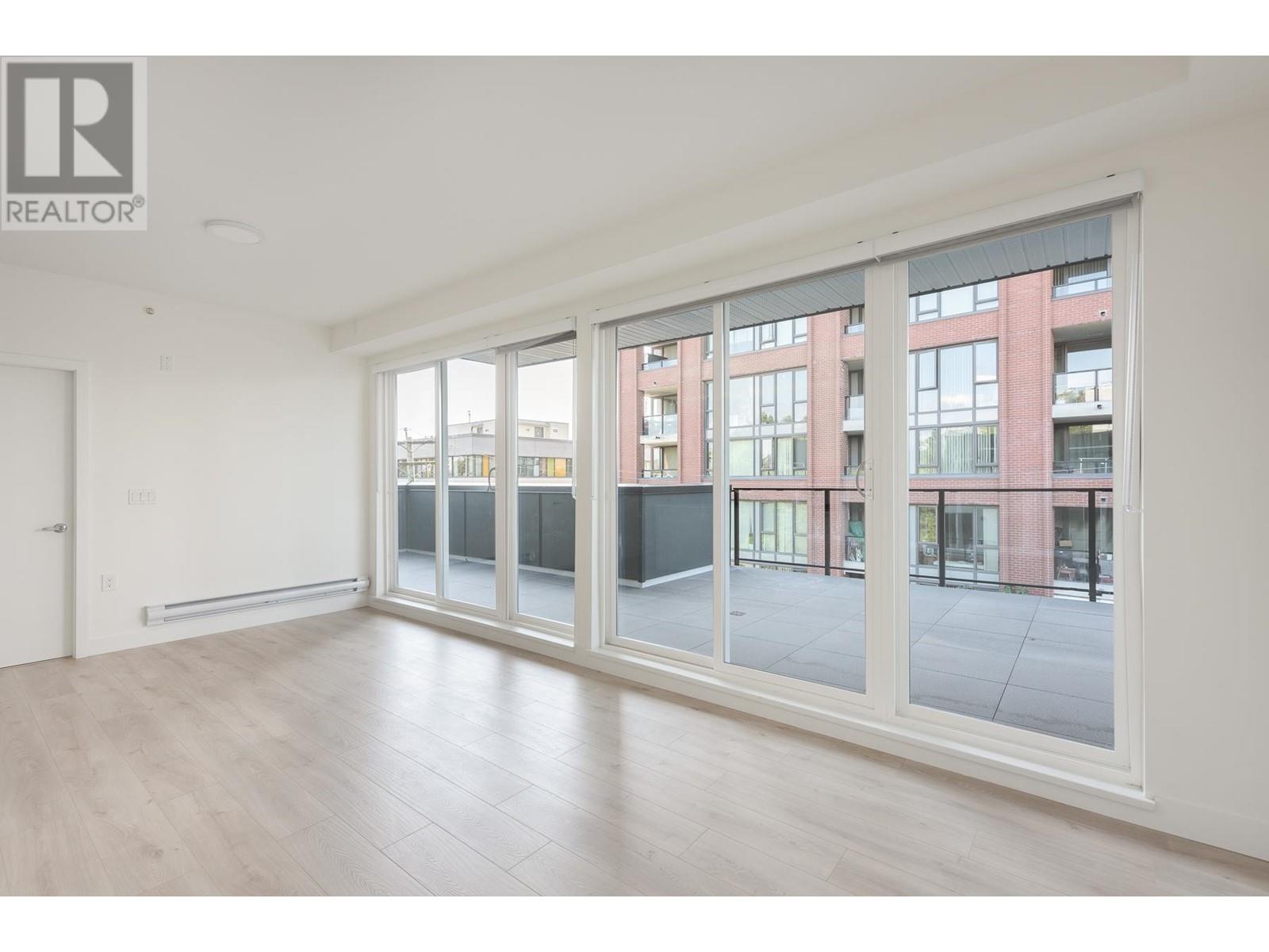 404 2688 Duke Street, Vancouver, British Columbia  V5R 4S9 - Photo 8 - R2845010