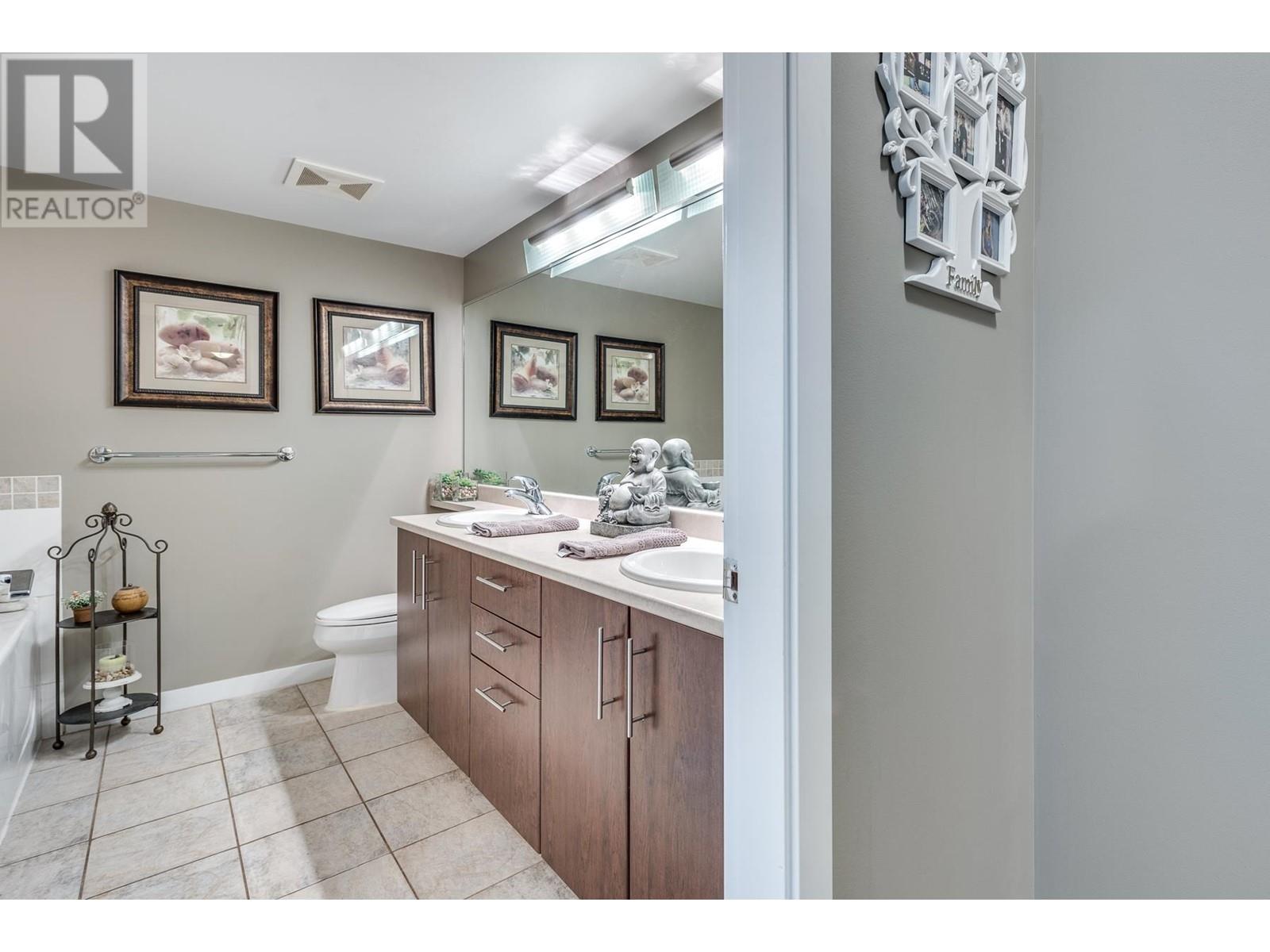 304 120 Milross Avenue, Vancouver, British Columbia  V6A 4K7 - Photo 13 - R2845026