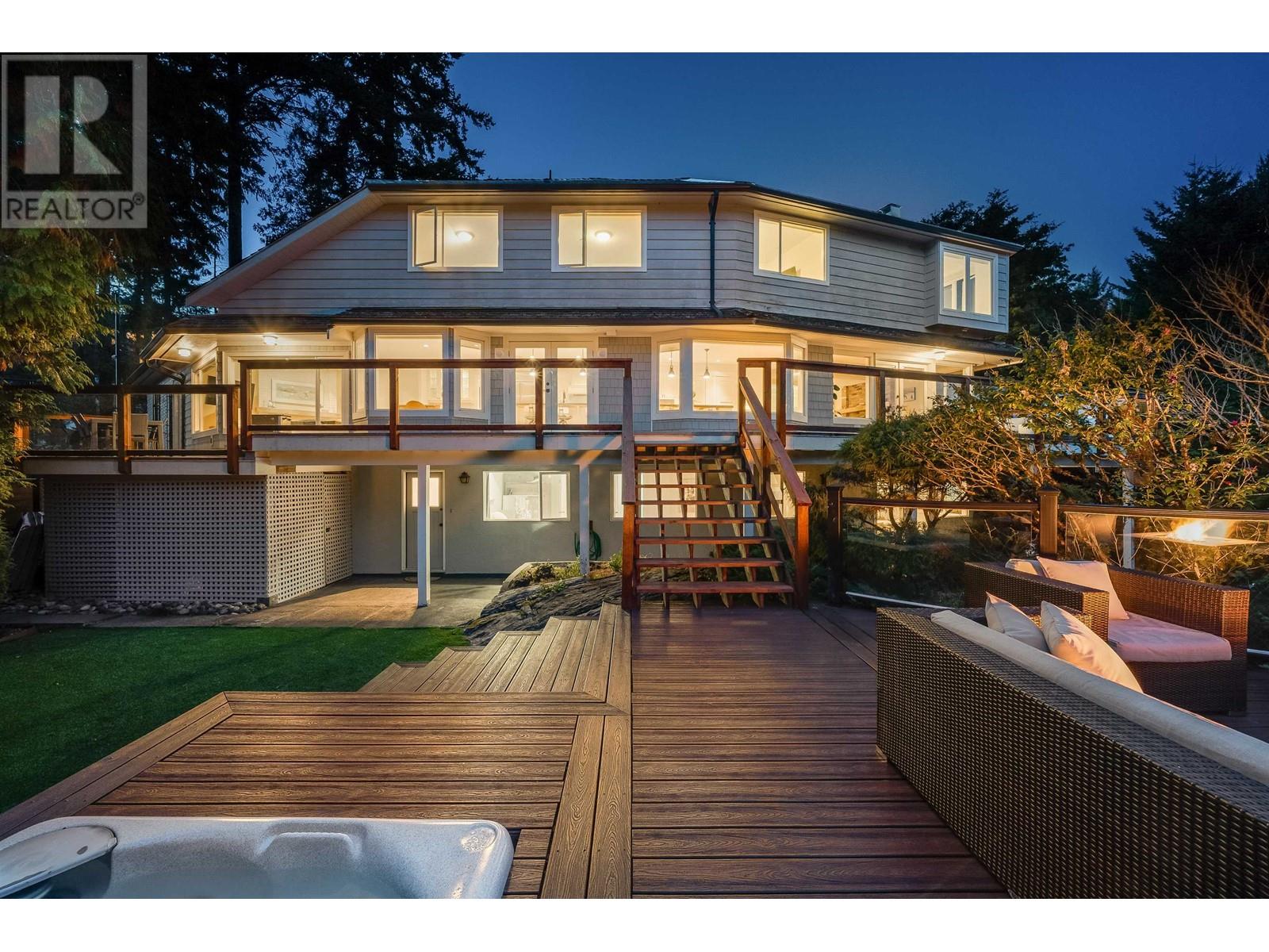 3714 Southridge Place, West Vancouver, British Columbia  V7V 3H8 - Photo 2 - R2845006
