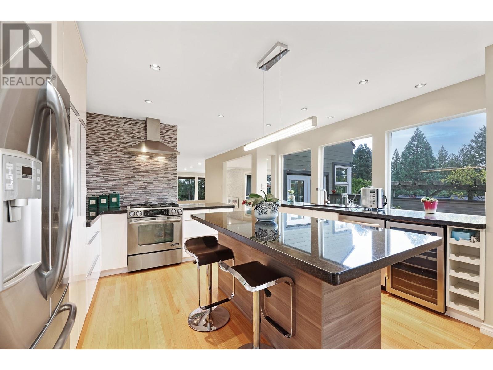 4635 Caulfeild Drive, West Vancouver, British Columbia  V7W 1E9 - Photo 12 - R2845092