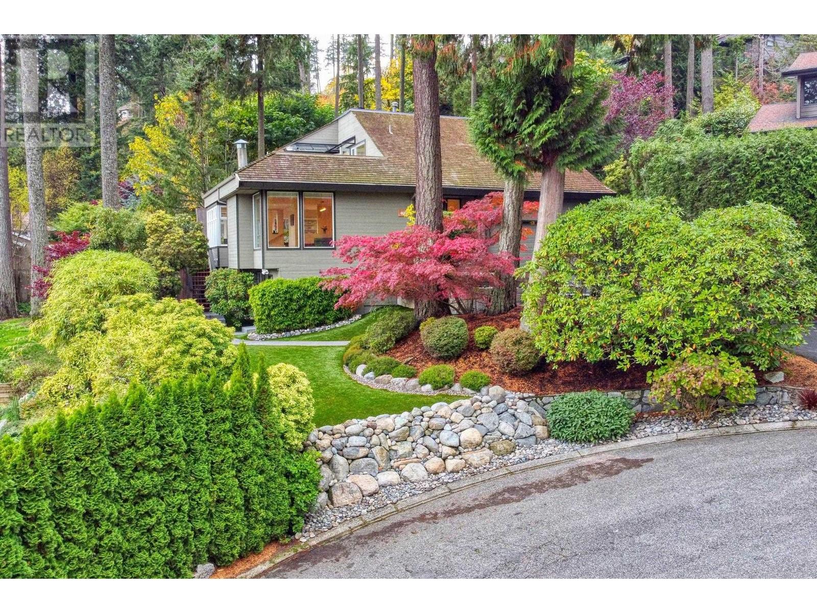 4635 Caulfeild Drive, West Vancouver, British Columbia  V7W 1E9 - Photo 29 - R2845092