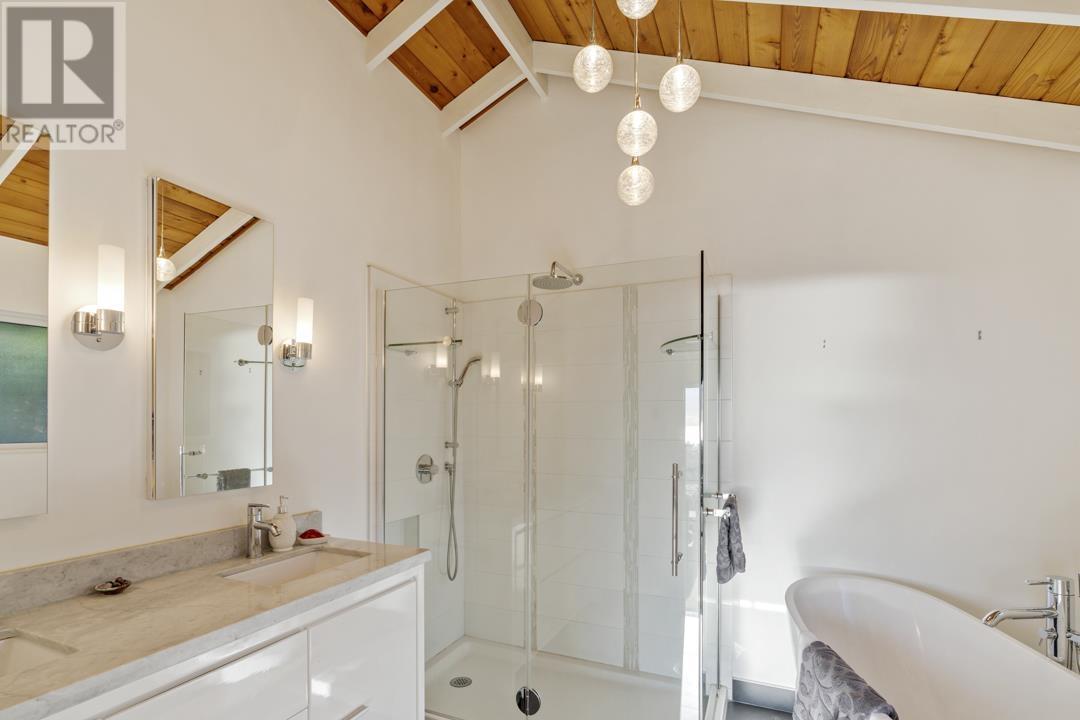 4570 Woodgreen Court, West Vancouver, British Columbia  V7S 2V7 - Photo 23 - R2844698