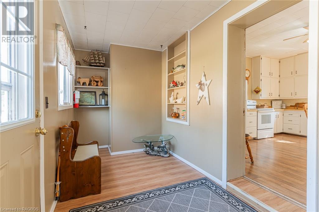 555 Mary Street, Wiarton, Ontario  N0H 2T0 - Photo 7 - 40527298