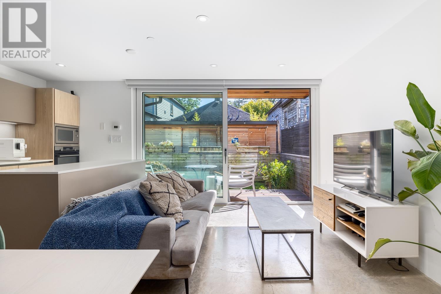 1 829 Keefer Street, Vancouver, British Columbia  V6A 1Y8 - Photo 2 - R2845220
