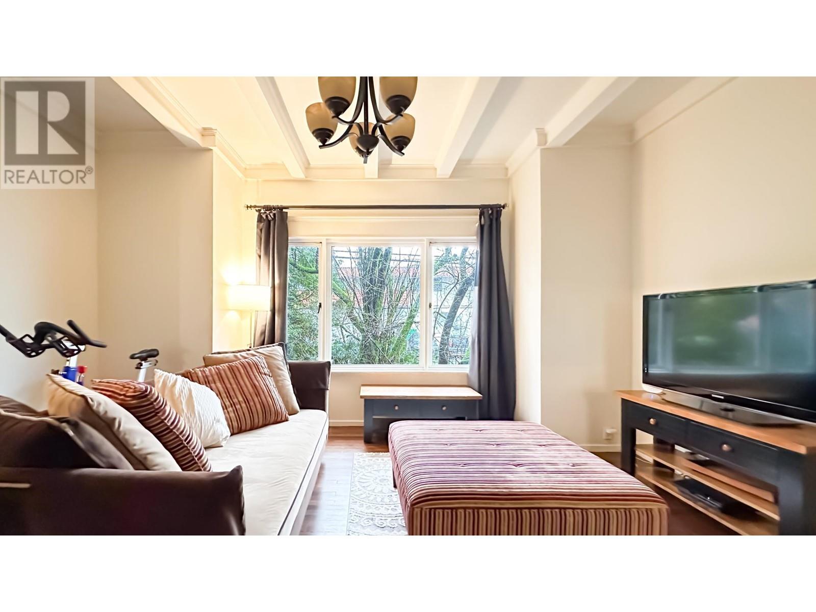 481 W 17 Avenue, Vancouver, British Columbia  V5Y 2A1 - Photo 12 - R2845194