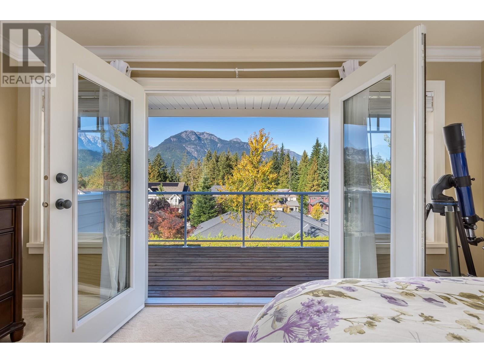 1017 Condor Place, Squamish, British Columbia  V8B 0P4 - Photo 14 - R2845217