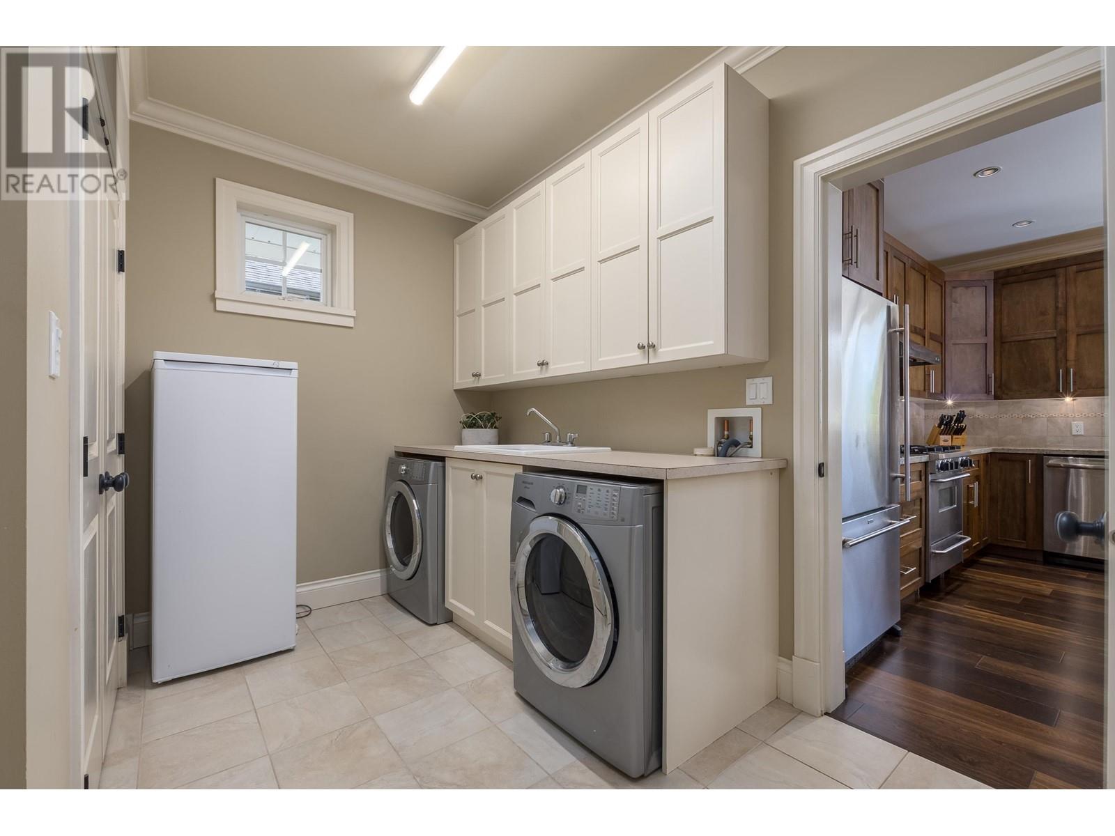 1017 Condor Place, Squamish, British Columbia  V8B 0P4 - Photo 20 - R2845217