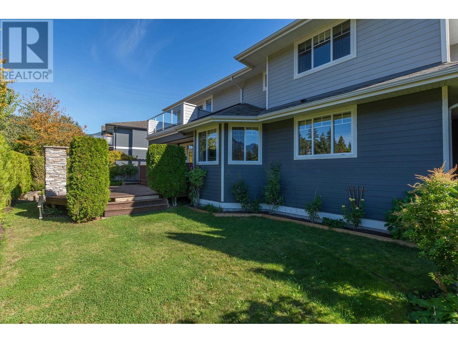 1017 Condor Place, Squamish, British Columbia  V8B 0P4 - Photo 32 - R2845217