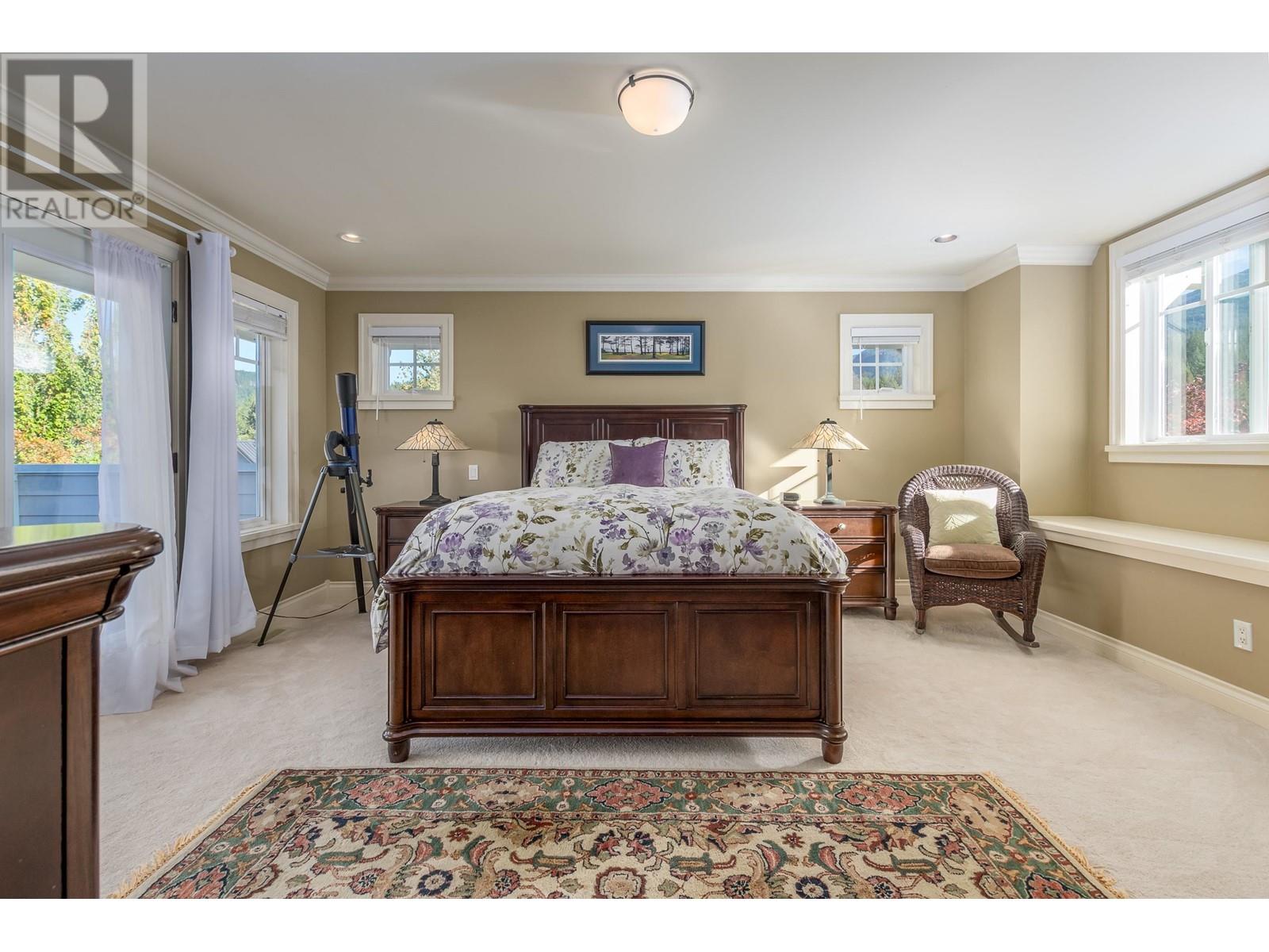 1017 Condor Place, Squamish, British Columbia  V8B 0P4 - Photo 6 - R2845217
