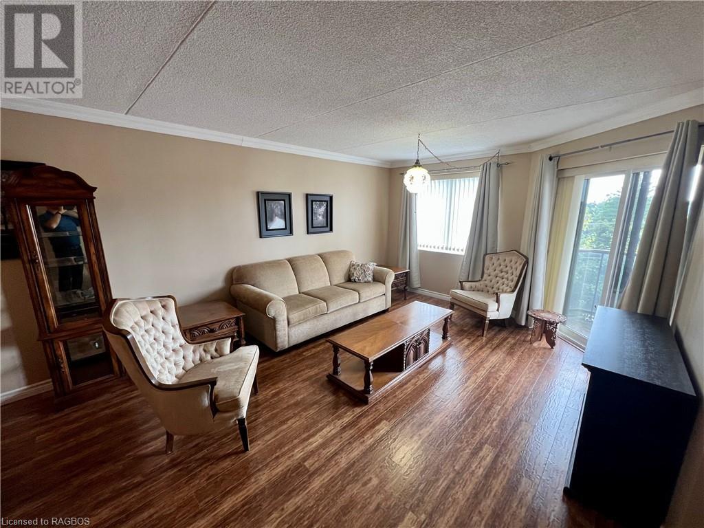 536 11th Avenue Unit# 501, Hanover, Ontario  N4N 2S4 - Photo 6 - 40506046