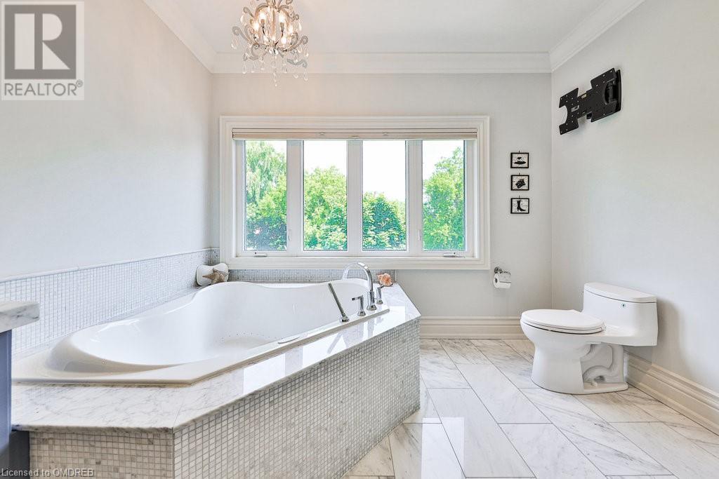 1035 Truman Avenue, Oakville, Ontario  L6H 1Y7 - Photo 29 - 40534203