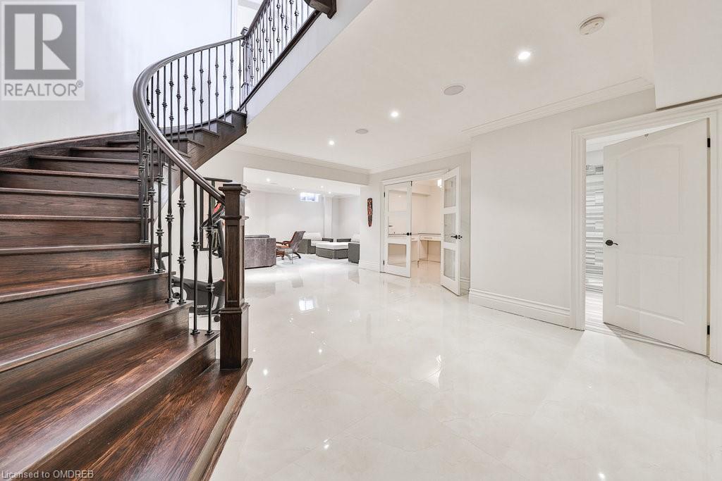 1035 Truman Avenue, Oakville, Ontario  L6H 1Y7 - Photo 39 - 40534203