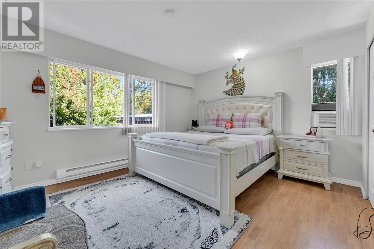 24221 110 Avenue, Maple Ridge, British Columbia  V2W 1H7 - Photo 16 - R2845158