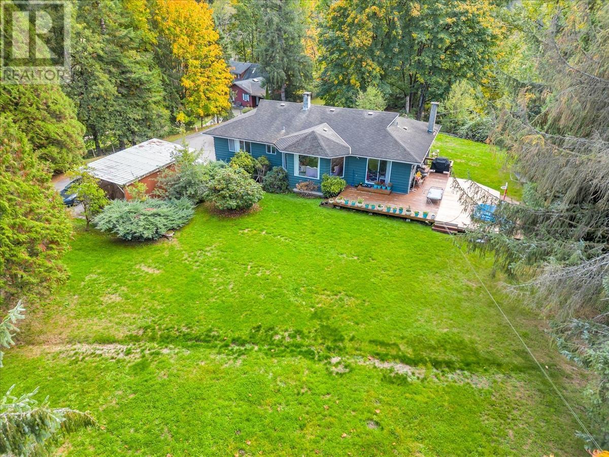 24221 110 Avenue, Maple Ridge, British Columbia  V2W 1H7 - Photo 7 - R2845158