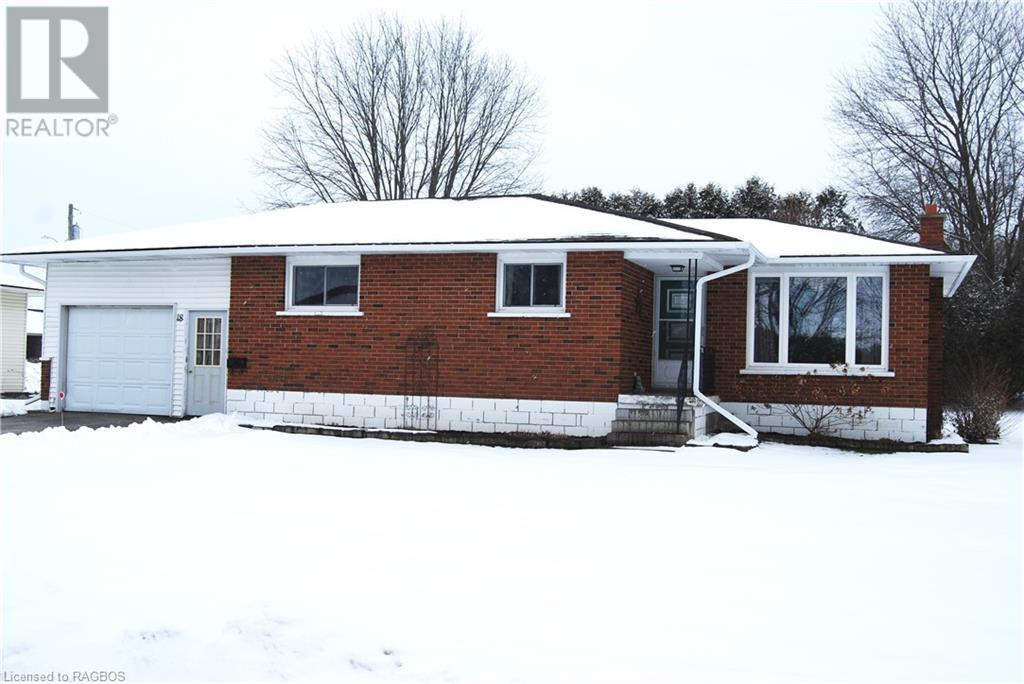 18 James Street E, Clifford, Ontario N0G 1M0 (26462129) Ron Hopper